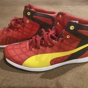 Puma Ferrari Sneakers